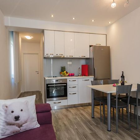 Lovely Apartments Kaštela المظهر الخارجي الصورة