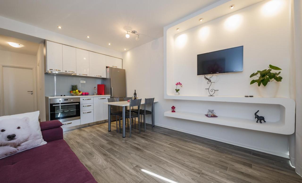 Lovely Apartments Kaštela المظهر الخارجي الصورة