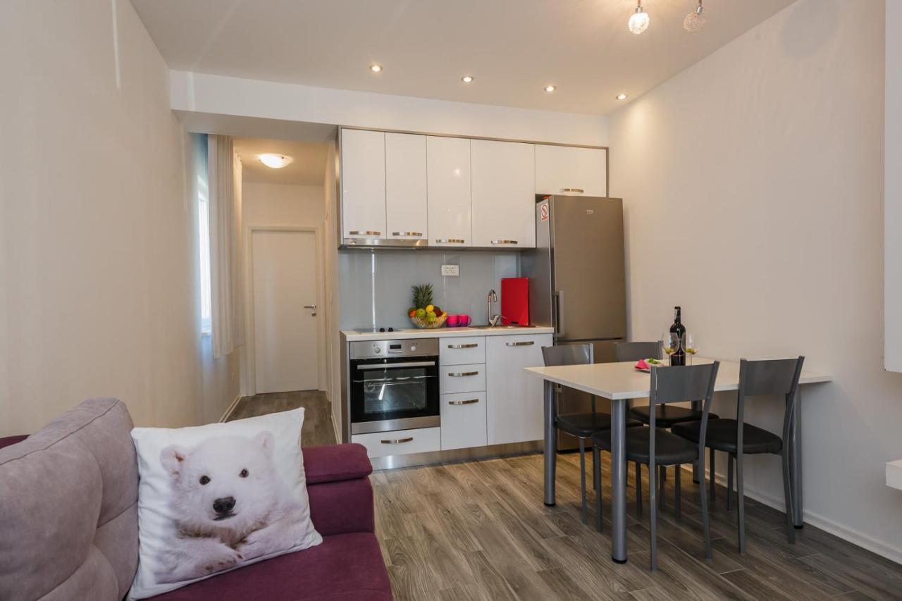 Lovely Apartments Kaštela المظهر الخارجي الصورة