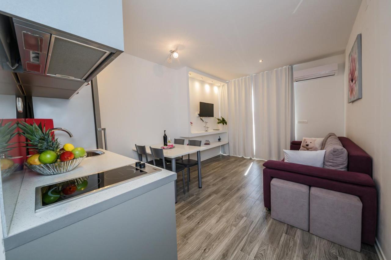 Lovely Apartments Kaštela المظهر الخارجي الصورة