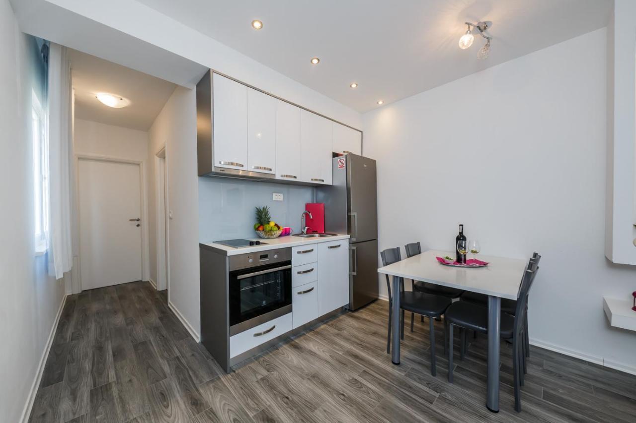 Lovely Apartments Kaštela المظهر الخارجي الصورة