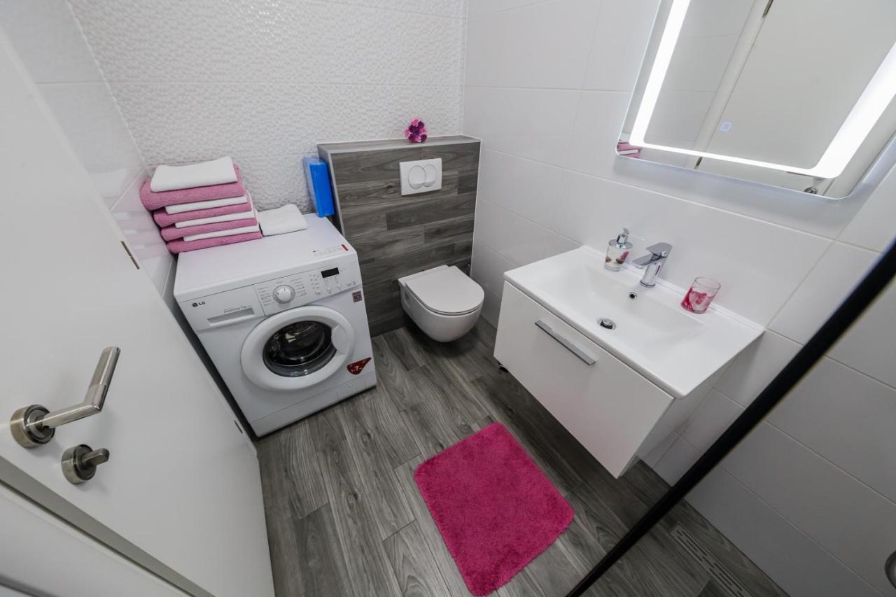 Lovely Apartments Kaštela المظهر الخارجي الصورة