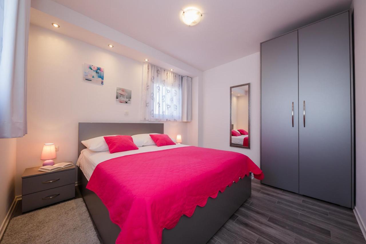 Lovely Apartments Kaštela المظهر الخارجي الصورة